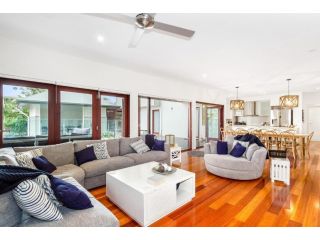 Cottonwood Beach House by Kingscliff Accommodation Guest house, Casuarina - 5