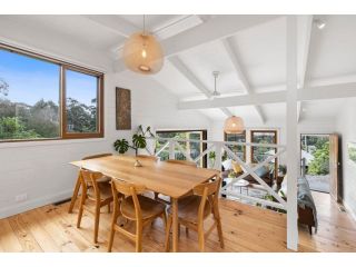Beach house on Belvedere Guest house, Lorne - 3