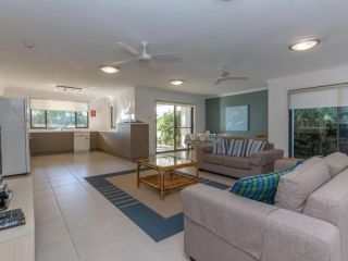 Beach House, Pacific Road, 1/20 Guest house, Fingal Bay - 4