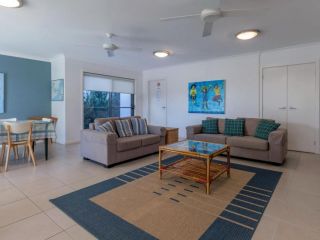 Beach House, Pacific Road, 1/20 Guest house, Fingal Bay - 3