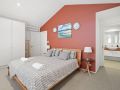 Charming Beach Home with Plenty of Outdoor Spaces Guest house, Avoca Beach - thumb 10
