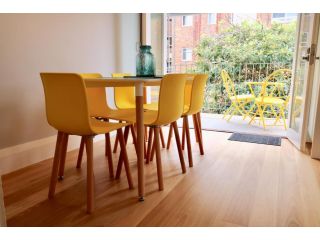 Beach Retreat Apartment, Sydney - 4