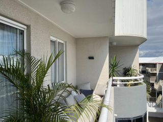 Beach Retreat Apartment, Gold Coast - 1