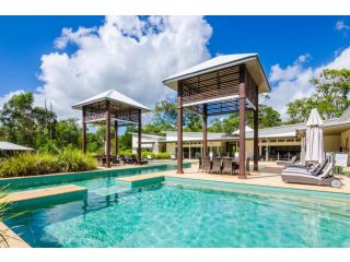 Beach Road Holiday Homes Hotel, Queensland - 2
