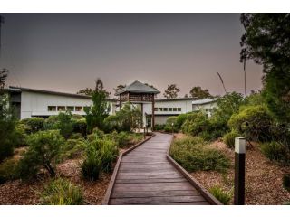 Beach Road Holiday Homes Hotel, Queensland - 5