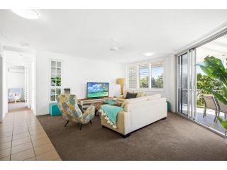 Beach views & breezes, Sunshine Beach Apartment, Sunshine Beach - 3