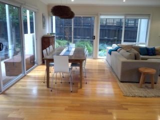 Beachcomber Guest house, Point Lonsdale - 4