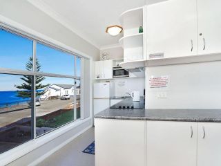 Beachcomer, Unit 1 - The Entrance, NSW Apartment, The Entrance - 1