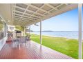 Beached Inn&#x27; 93 Foreshore Drive - Spacious beach front house Guest house, Salamander Bay - thumb 2