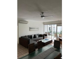 Beaches Port Douglas Holiday Apartments - Official Onsite Management Aparthotel, Port Douglas - 2