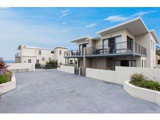 Beachfront 7 Apartment, Mollymook - 1