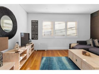 BEACHFRONT APARTMENT // DREAM LOCATION // CLOEY2 Apartment, Sydney - 3