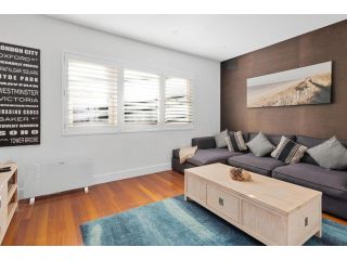 BEACHFRONT APARTMENT // DREAM LOCATION // CLOEY2 Apartment, Sydney - 1