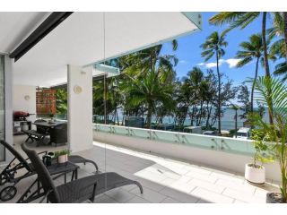 Beachfront Condo 5202 at Drift Resort Apartment, Palm Cove - 2