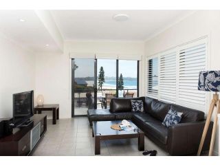 Beachfront 8 Apartment, Mollymook - 2