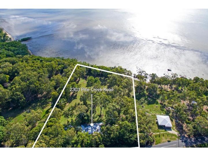 Beachfront Paradise Araluen Resort Close to Cairns Guest house, Queensland - imaginea 1