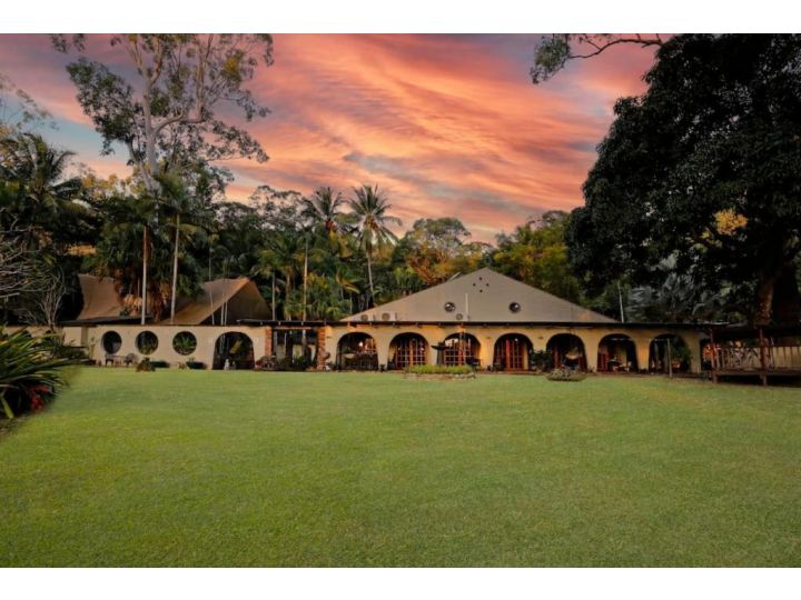 Beachfront Paradise Araluen Resort Close to Cairns Guest house, Queensland - imaginea 2