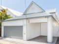 Absolute Beachfront Family Size Home Villa, Gold Coast - thumb 18