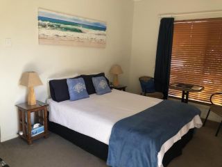 Beachhouse Bed and Breakfast Bed and breakfast, Redcliffe - 2