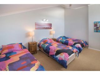 Beachside Bliss - Unit 7 at Cape View Resort Guest house, Busselton - 3