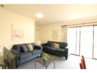 Beachwalk 8 - 2 bedroom unit on Fishpen Apartment, Merimbula - 3