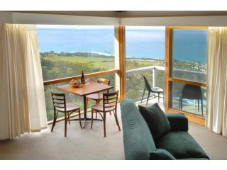 Chris's Beacon Point Restaurant & Villas Aparthotel, Apollo Bay - 3