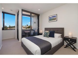 Newcastle Short Stay Accommodation - The Herald Apartment, Newcastle - 2