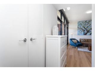 Beaufort St Beauty - location lifestyle sleeps 2, parking 2 bays Apartment, Perth - 5