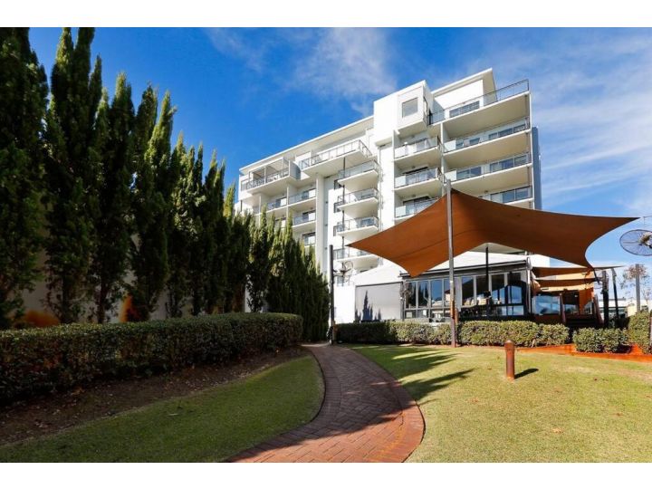 Beautiful 1-bedroom apartment close to the River Apartment, Perth - imaginea 6