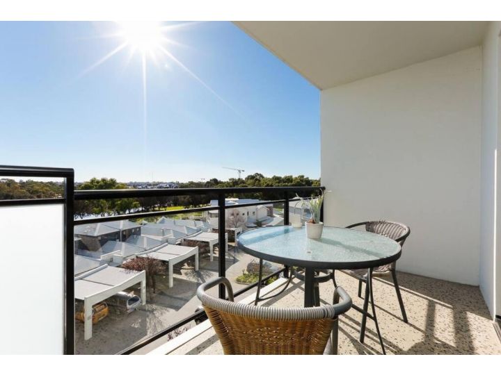 Beautiful 1-bedroom apartment close to the River Apartment, Perth - imaginea 3