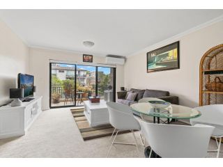 Comfy Coogee 1 Bedroom Hideaway Apartment, Sydney - 2