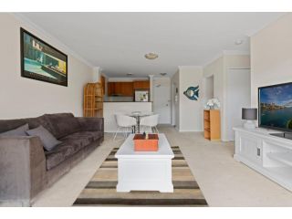 Comfy Coogee 1 Bedroom Hideaway Apartment, Sydney - 4