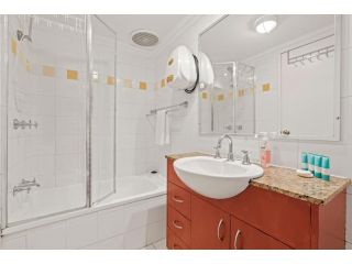 Comfy Coogee 1 Bedroom Hideaway Apartment, Sydney - 5