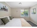 Heated POOL, PETS WELCOME, INDOOR OUTDOOR LIVING Guest house, Norah Head - thumb 19
