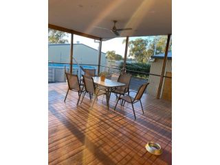 Beautiful outback 2 bedroom home Guest house, Queensland - 5