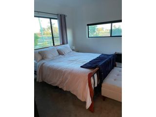 Beautiful outback 2 bedroom home Guest house, Queensland - 3