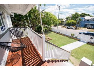 Beautiful Queenslander Guest house, Townsville - 4