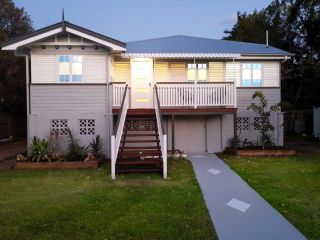 Beautiful Queenslander Guest house, Townsville - 2