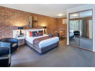 Begonia City Motor Inn Hotel, Ballarat - 3