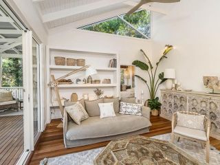 Your Luxury Escape - Bel Ombre - Palm Tree Retreat Guest house, Bangalow - 2
