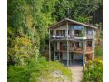 Belle Escapes - Trinity Treehouse with Amazing Ocean Views, Trinity Beach Guest house, Trinity Beach - thumb 3