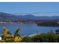 Bellerive Bluff magic - renovated home with views Guest house, Bellerive - thumb 8