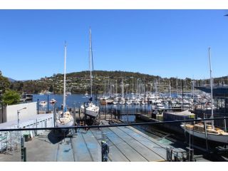 Bellerive Marina Penthouse. Apartment, Australia - 5