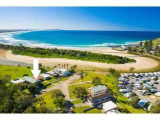 Bellhaven 1, 17 Willow Street Guest house, Crescent Head - 2