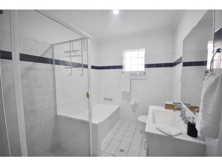 Bellissimo - 2 Bedroom apartment in the Sylvan Beach Resort! Apartment, Bellara - imaginea 13
