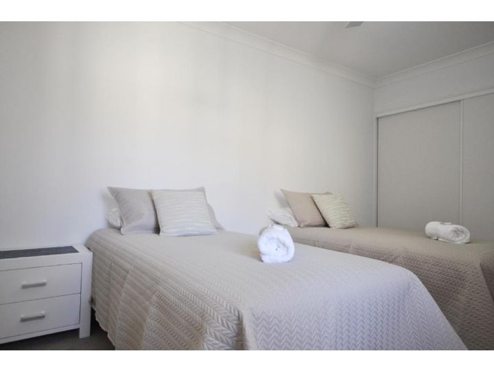 Bellissimo - 2 Bedroom apartment in the Sylvan Beach Resort! Apartment, Bellara - imaginea 11