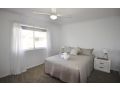 Bellissimo - 2 Bedroom apartment in the Sylvan Beach Resort! Apartment, Bellara - thumb 4