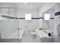 Bellissimo - 2 Bedroom apartment in the Sylvan Beach Resort! Apartment, Bellara - thumb 5