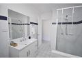Bellissimo - 2 Bedroom apartment in the Sylvan Beach Resort! Apartment, Bellara - thumb 14