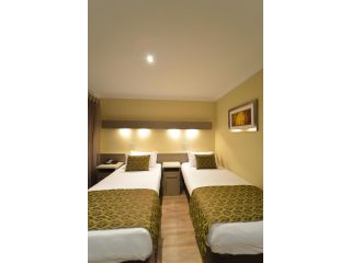 Bentley Motel Hotel, Perth - 5